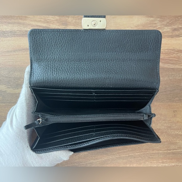 Authentic Gucci Marmont Black leather Wallet on Chain - Picture 5 of 13